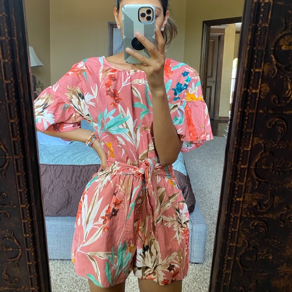 Romper - Picture 2 of 2